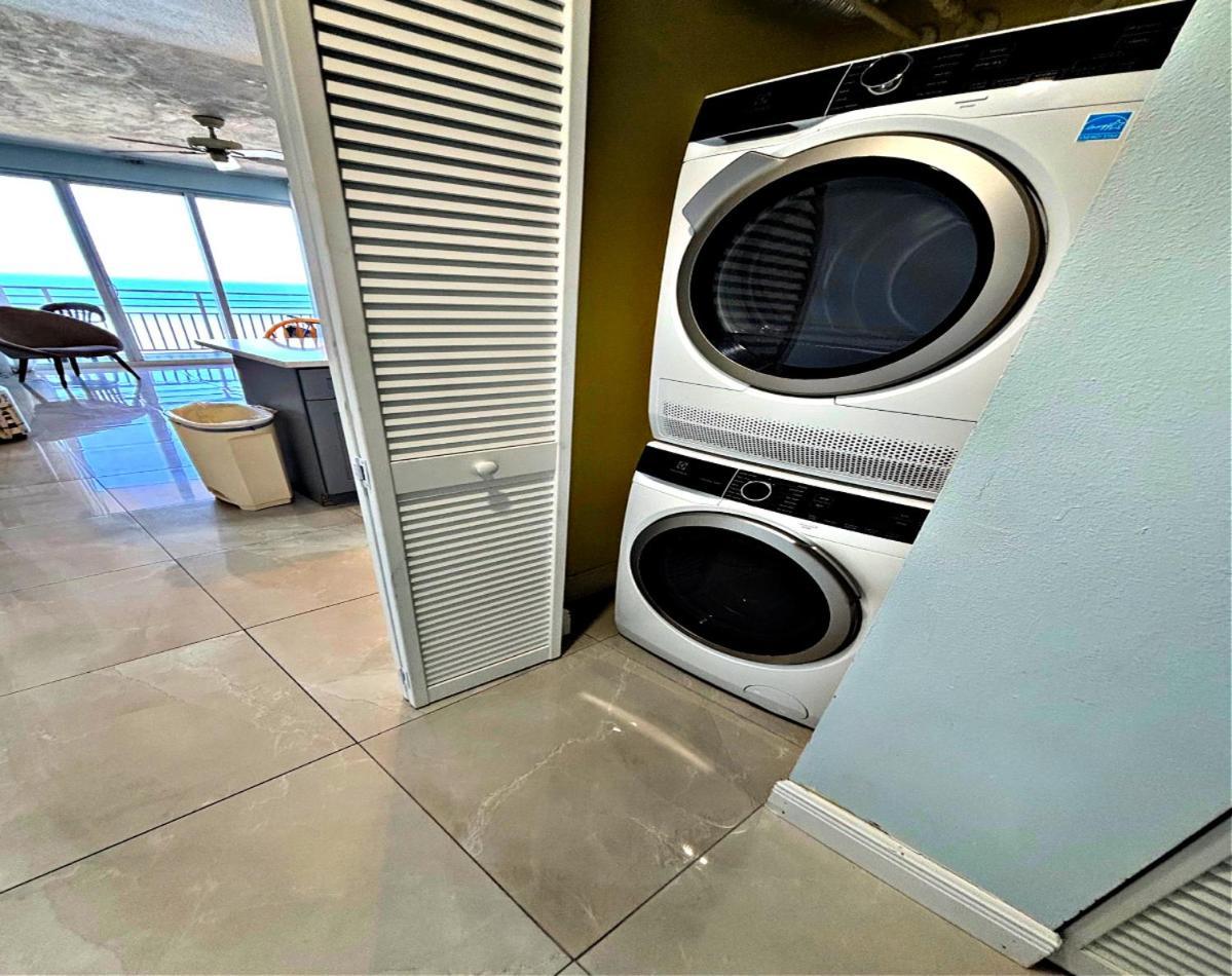 Vacation In Comfort And Luxury -1br Direct Oceanfront - Wyndham Ocean Walk 1307-0 Apartment Daytona Beach